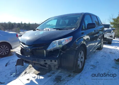 2019 Toyota Sienna L 7 Passenger z USA, uszkodzony, nr VIN 5TDZZ3DC6KS993314